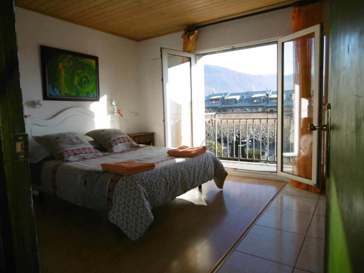 Ap-Art Apartment La Seu d'Urgell Exterior photo