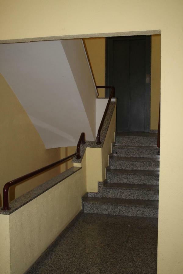 Ap-Art Apartment La Seu d'Urgell Exterior photo